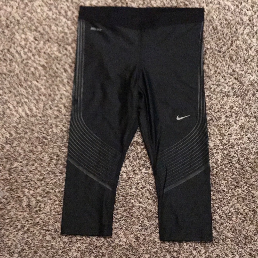 Nike Capri Leggings